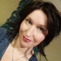 Nicole Fisher Photo 19