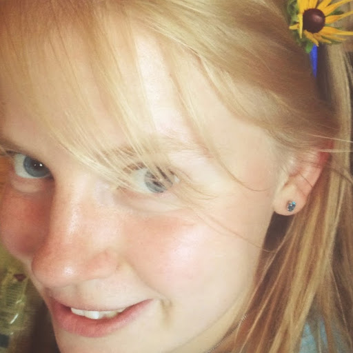 Jessica Ried Photo 17