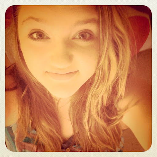 Alyssa Moody Photo 8