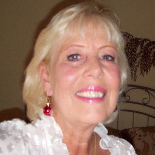 Connie Jones Photo 7