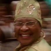 Eva Roberson Photo 1