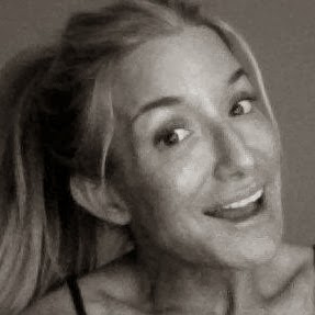 Anna Palmer Photo 9