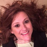 Michele Webb Photo 25