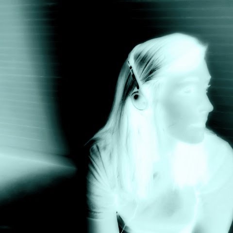 Eleanor Allen Photo 34