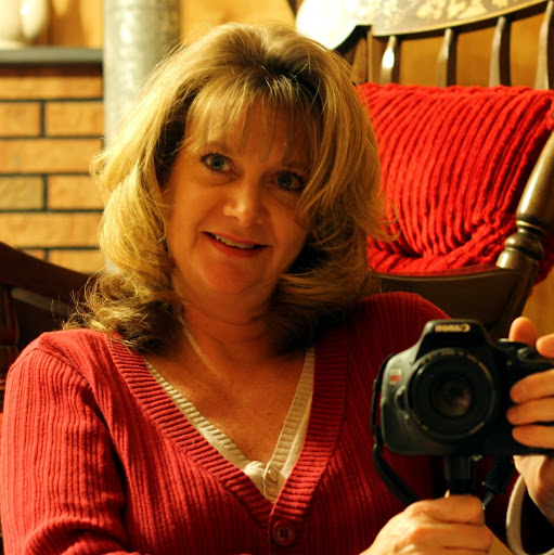 Lisa Short Photo 20