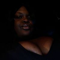 Krystal Tucker Photo 7