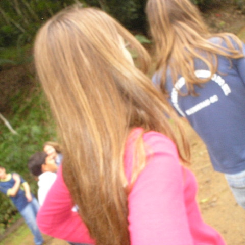 Julie Barth Photo 9
