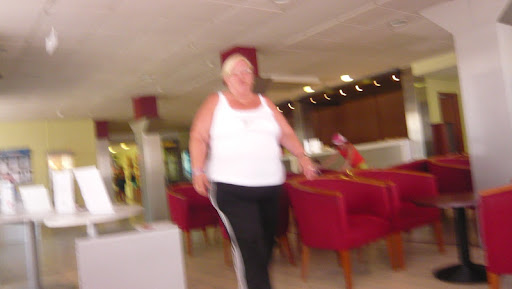 Gladys Walker Photo 30