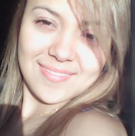 Andrea Rivera Photo 29