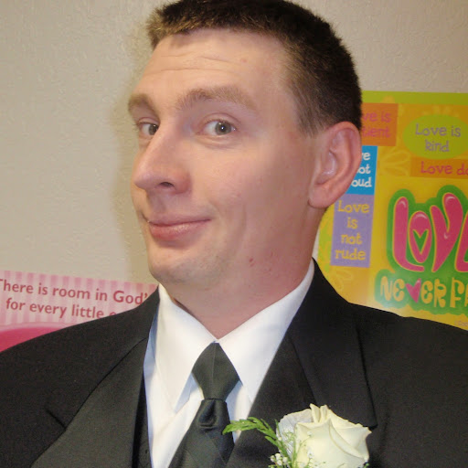 Wesley Robinson Photo 30