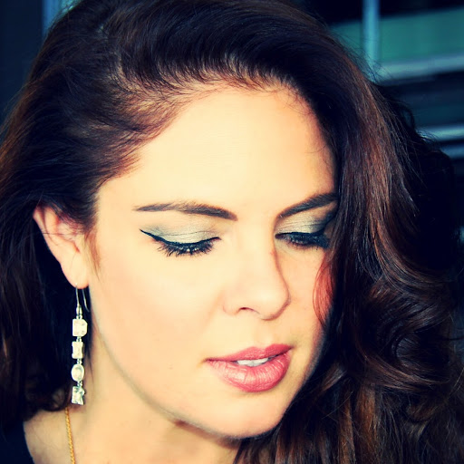 Rebecca Guzman Photo 34