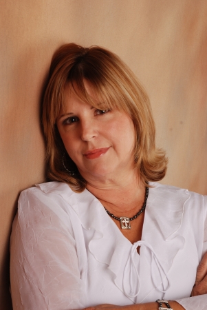 Laurie Simpson Photo 33