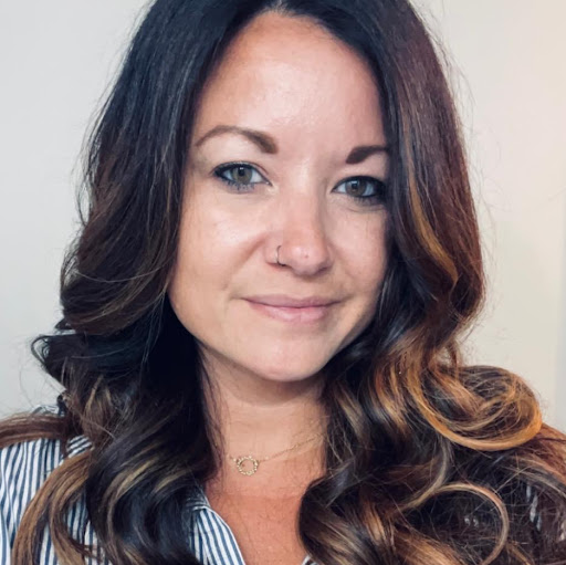 Jennifer Hoffmann Photo 29