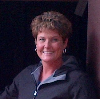 Michelle Thayer Photo 4