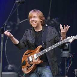 Traci Burton Photo 4