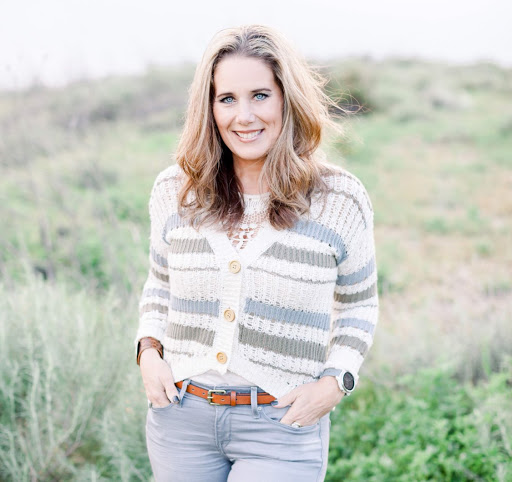 Kristine Rodgers Photo 16