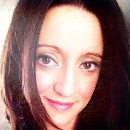 Elizabeth Eaton Photo 26