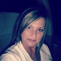 Lisa Pennington Photo 28