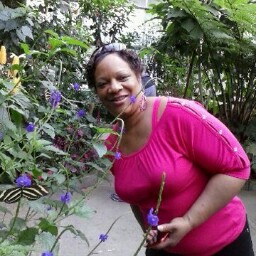 Tonya Gardner Photo 31