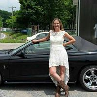 Lisa Strader Photo 9