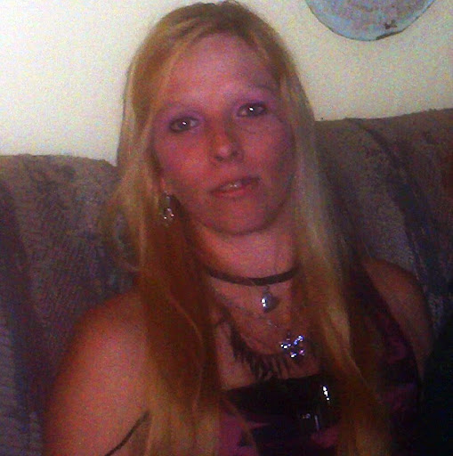 Rebecca Livingston Photo 48