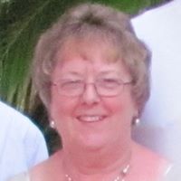 Jacki Schmidt Photo 5