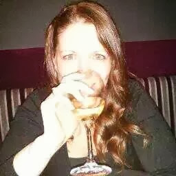 Alison Hale Photo 12