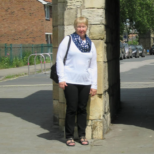 Dianne Kerr Photo 7