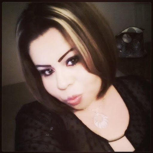 Joanna Ramirez Photo 29
