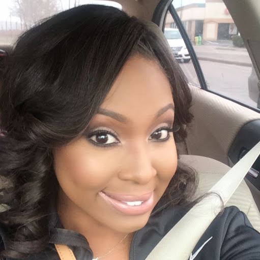 Latonya Martin Photo 25