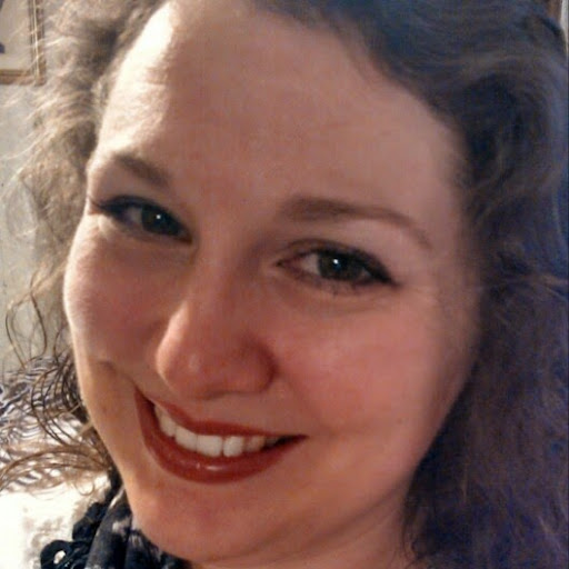 Amber Moore Photo 13