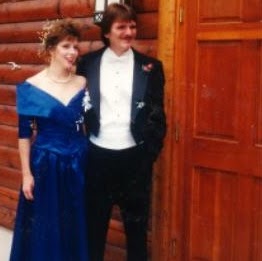 Becky Lambert Photo 9