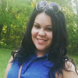 Evelyn Garay Photo 6