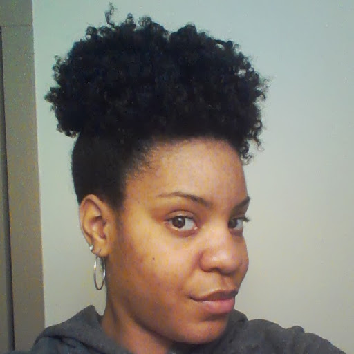 Danielle Sheppard Photo 37