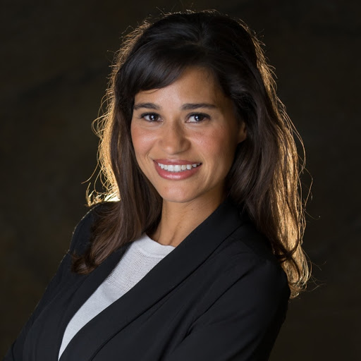 Amanda Zarate Photo 15
