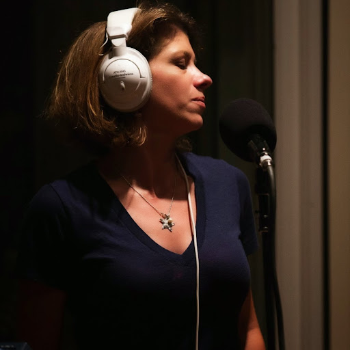 Gretchen Schultz Photo 17