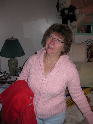 Nicole Cloutier Photo 10