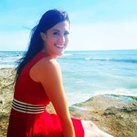Courtney Adams Photo 21