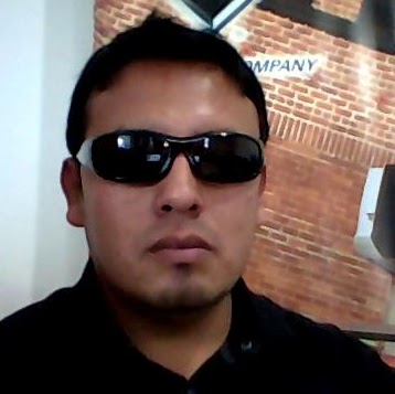 Ernesto Flores Photo 25