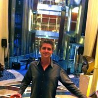 Tim Ronan Photo 25