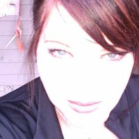 Keely Mccarthy Photo 3