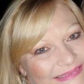 Debbie Hubbard Photo 44
