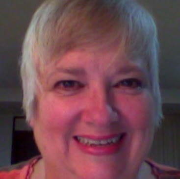 Laurie Snow Photo 25