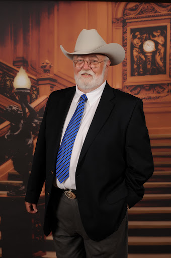 Webster Russell Photo 21