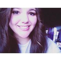 Danielle Griggs Photo 24