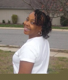 Angela Holland Photo 8