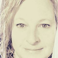 Lora Carr Photo 5