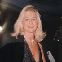 Terry Lovell Photo 30