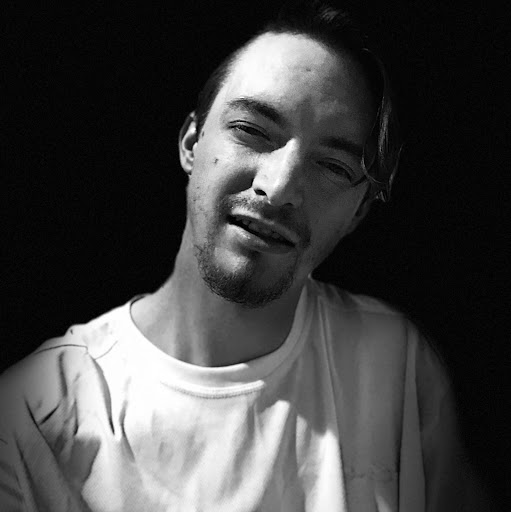 Justin Elliott Photo 24