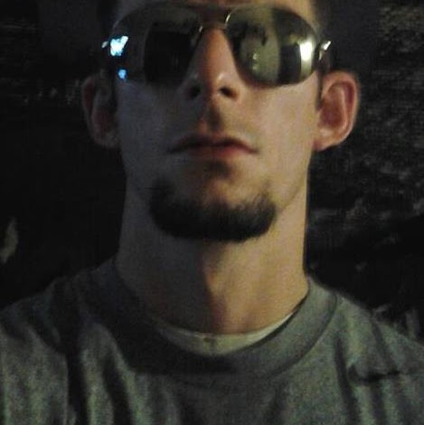 Daniel Shoemaker Photo 34